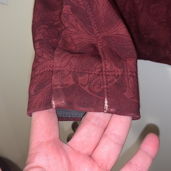The North Face Full Zip Burgundy Shell Jacket Small - Picture 7 of 8